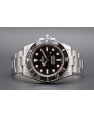 Rolex Submariner 124060 Black Dial like New Fullset 09/2020, Rolex, 









  Rolex Submariner 124060 Black Dial like New Full