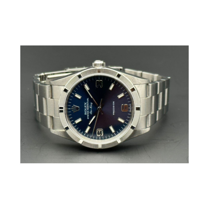 Rolex Air-King Bleu Ref. 14010M with box and paper 2001, Accueil, 


Pre-owned Rolex Air-King ref 14010M is a desirable disco