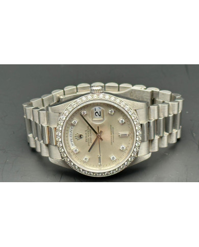 Rolex Daydate Ref 18346 silver Dial and diamonds 1995, Accueil, The white gold Rolex Day-Date is already an exquisite watch, but