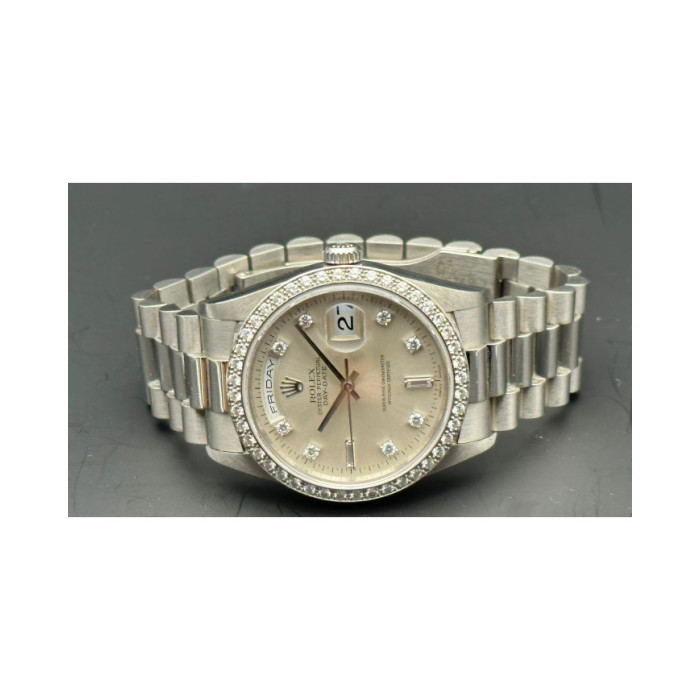 Rolex Daydate Ref 18346 silver Dial and diamonds 1995, Accueil, The white gold Rolex Day-Date is already an exquisite watch, but