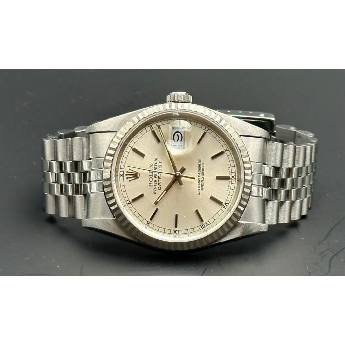 Rolex, Datejust, Ref. 16234 with paper 1989, Accueil, Pre-owned Rolex Datejust ref 16234 is the beloved luxury dress watch in it