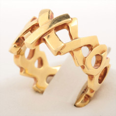 Cartier Trinity ring in 18k gold Weight 8.0g size 52