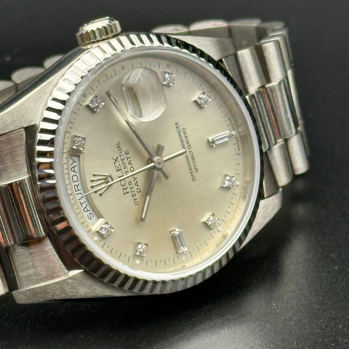 Rolex Day-date Ref 18239 Cadran Argent Index Diamants avec papier 1990