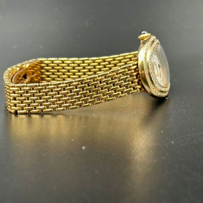 Cartier Baignoire set with two rows of diamonds in 18-carat yellow gold