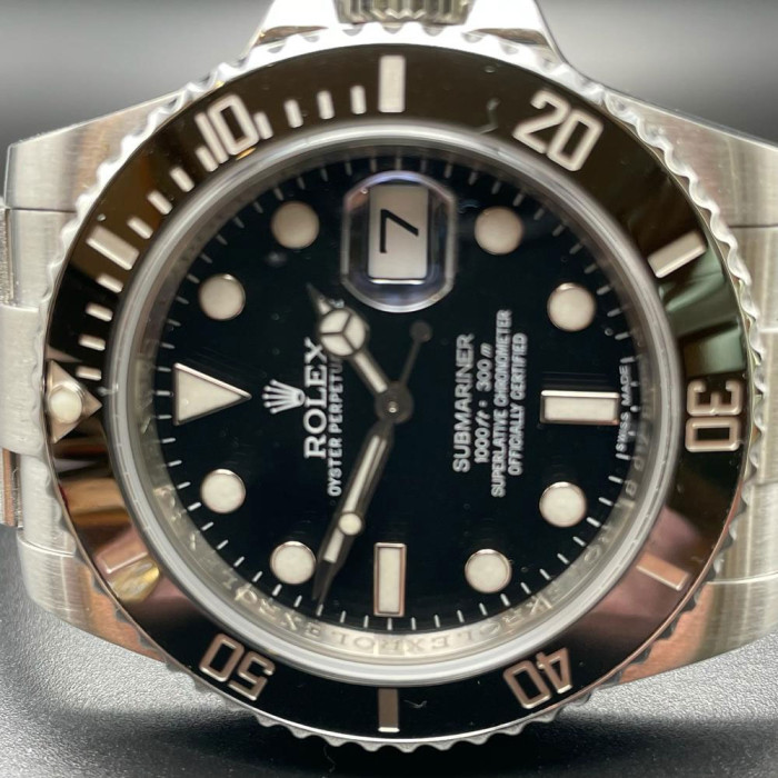 Rolex Submariner Date Ref 116610 boite et carte 2014