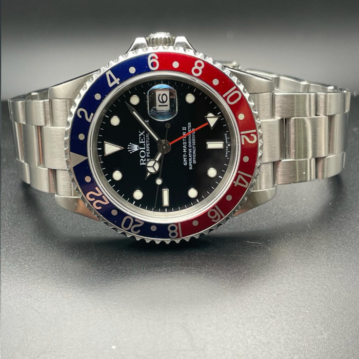 Rolex GMT - Master II Pepsi Ref 16710 Full Set 2005