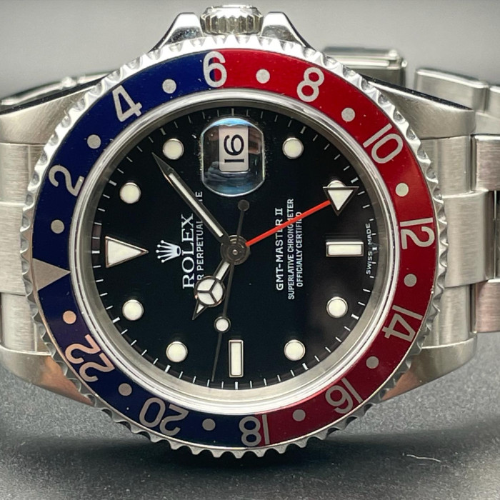 Rolex GMT - Master II Pepsi Ref 16710 Full Set 2005