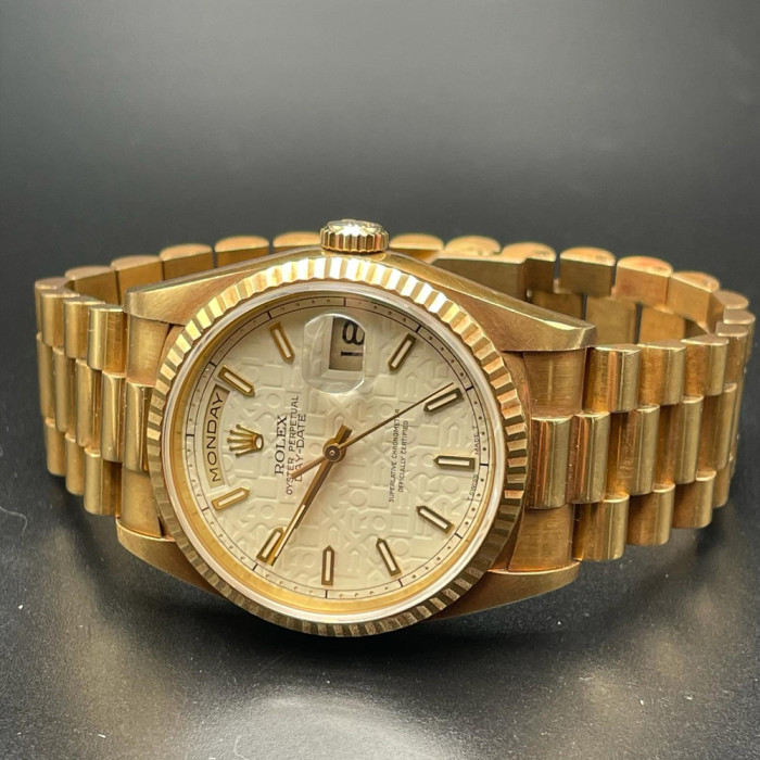 Rolex Day-Date 36 Cadran Creme 18238 Full Set 1990 Jamais Polie Tres Belle Patine