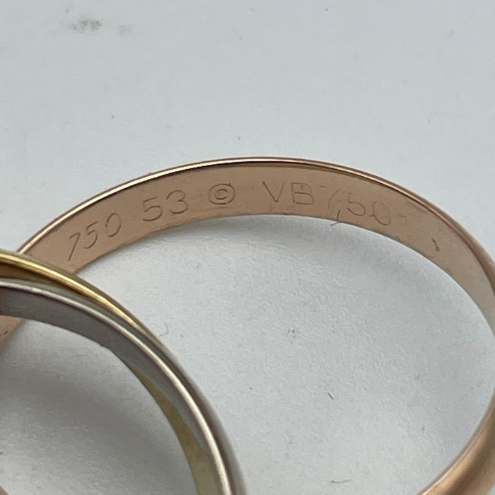 Cartier Mini Trinity ring in 18k gold Weight 5.4g size 53