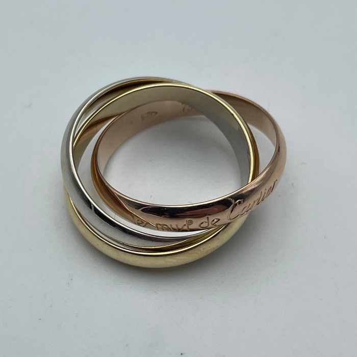 Cartier Trinity Les Must De Cartier ring in 18k gold Weight 8.1g size 53
