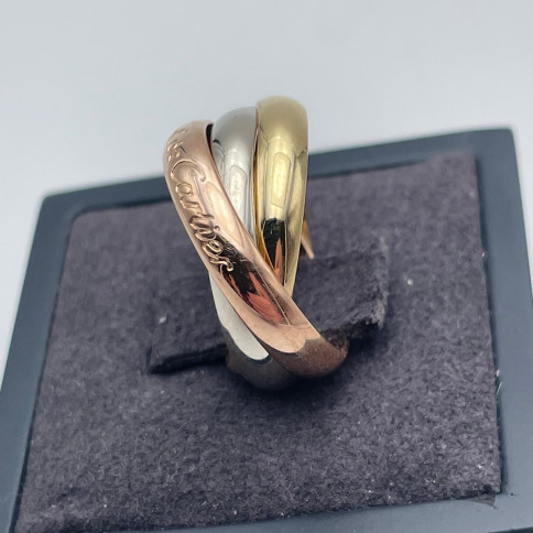 Cartier Trinity Les Must De Cartier ring in 18k gold Weight 8g size 52