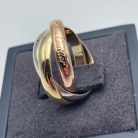 Cartier Trinity Les Must De Cartier ring in 18k gold Weight 7.9g size 52
