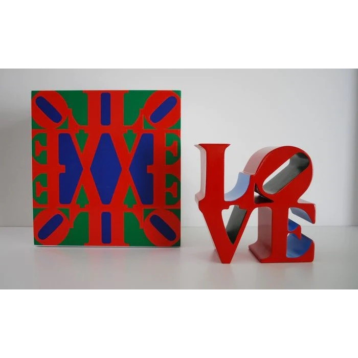 Robert Indiana Love Red blue green, Galerie, Robert Indiana  Love Red blue green,  Sculpture alliage Numérotée Édition de 500 Ed